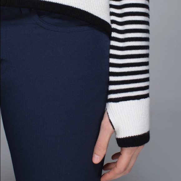 Lululemon Yogi Crew Sweater - Picture 3 of 7